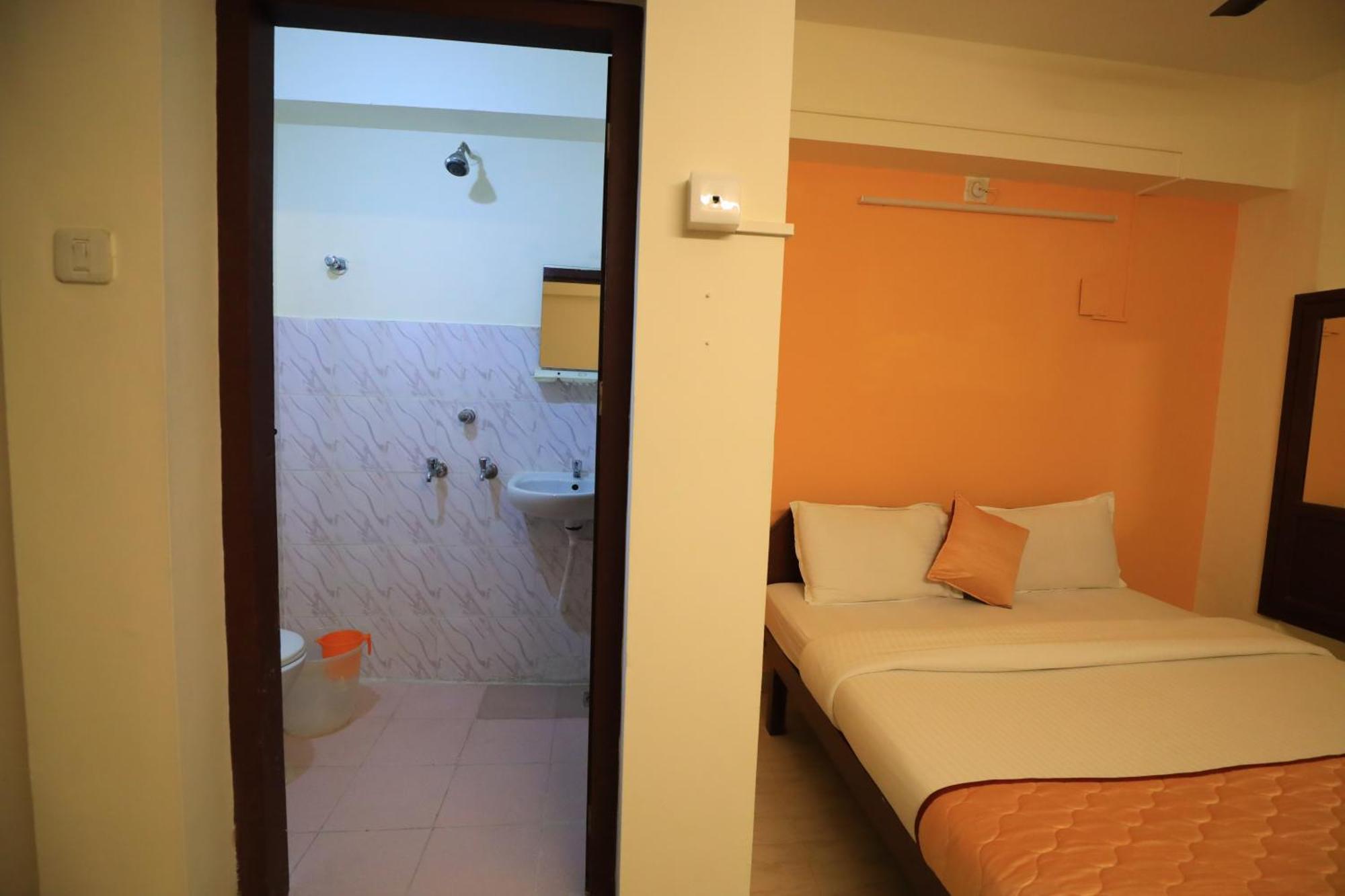 Hotel Gamas Inn トリバンドラム エクステリア 写真